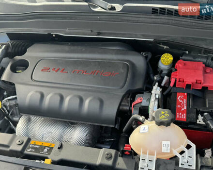 Білий Джип Ренегат, об'ємом двигуна 2.4 л та пробігом 45 тис. км за 16500 $, фото 8 на Automoto.ua