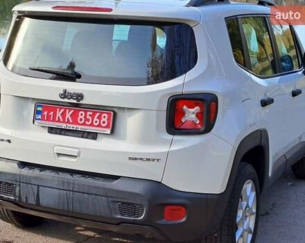 Білий Джип Ренегат, об'ємом двигуна 2.4 л та пробігом 133 тис. км за 12758 $, фото 5 на Automoto.ua