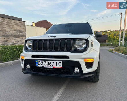 Белый Джип Ренегат, объемом двигателя 2.36 л и пробегом 61 тыс. км за 15400 $, фото 5 на Automoto.ua