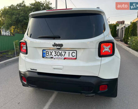 Белый Джип Ренегат, объемом двигателя 2.36 л и пробегом 61 тыс. км за 15400 $, фото 24 на Automoto.ua