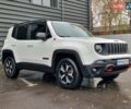 Джип Ренегат 2020 в Сумах на Automoto.ua Белый Джип Ренегат, объемом двигателя 1.33 л и пробегом 138 тыс. км за 16500 $, фото 8 на Automoto.ua