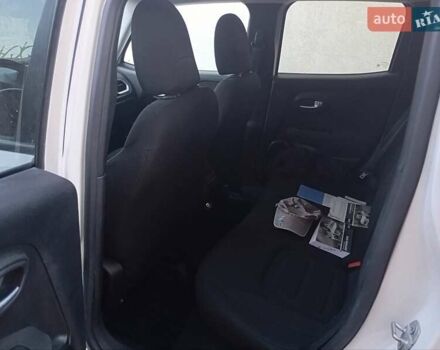 Белый Джип Ренегат, объемом двигателя 2.4 л и пробегом 40 тыс. км за 14299 $, фото 21 на Automoto.ua