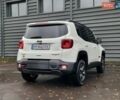 Джип Ренегат 2020 в Сумах на Automoto.ua Белый Джип Ренегат, объемом двигателя 1.33 л и пробегом 138 тыс. км за 16500 $, фото 13 на Automoto.ua