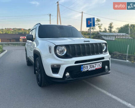 Белый Джип Ренегат, объемом двигателя 2.36 л и пробегом 61 тыс. км за 15400 $, фото 14 на Automoto.ua