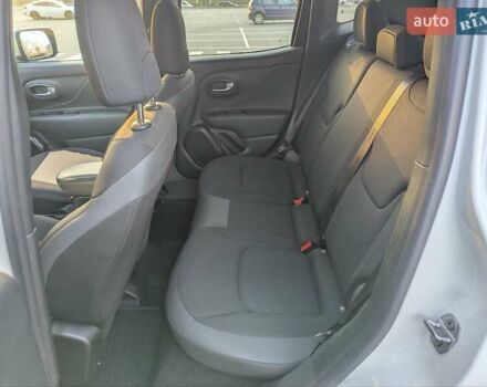 Белый Джип Ренегат, объемом двигателя 2.4 л и пробегом 48 тыс. км за 16200 $, фото 19 на Automoto.ua