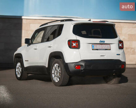 Белый Джип Ренегат, объемом двигателя 0 л и пробегом 95 тыс. км за 15800 $, фото 4 на Automoto.ua