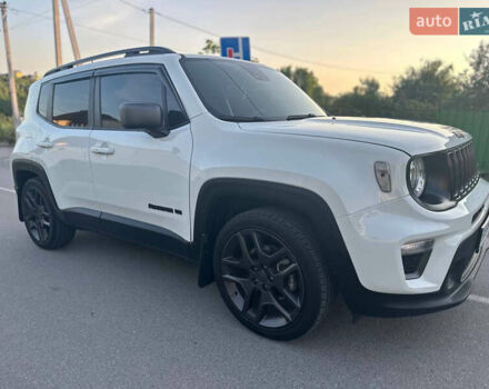 Белый Джип Ренегат, объемом двигателя 2.36 л и пробегом 61 тыс. км за 15400 $, фото 16 на Automoto.ua