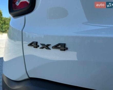 Білий Джип Ренегат, об'ємом двигуна 2.4 л та пробігом 92 тис. км за 13999 $, фото 19 на Automoto.ua