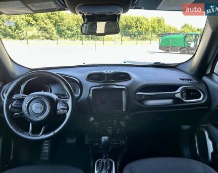 Білий Джип Ренегат, об'ємом двигуна 2.4 л та пробігом 92 тис. км за 13999 $, фото 114 на Automoto.ua
