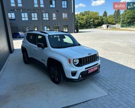 Білий Джип Ренегат, об'ємом двигуна 2.4 л та пробігом 92 тис. км за 13999 $, фото 22 на Automoto.ua