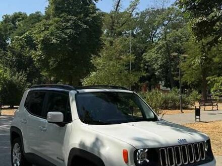 Джип Ренегат 2016 в Одессе на Automoto.ua Белый Джип Ренегат, объемом двигателя 1.96 л и пробегом 90 тыс. км за 15800 $, фото 1 на Automoto.ua