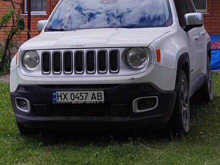 Джип Ренегат 2016 в Каменце-Подольском на Automoto.ua Белый Джип Ренегат, объемом двигателя 2.4 л и пробегом 142 тыс. км за 13434 $, фото 1 на Automoto.ua