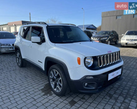 Белый Джип Ренегат, объемом двигателя 2.4 л и пробегом 163 тыс. км за 13800 $, фото 1 на Automoto.ua