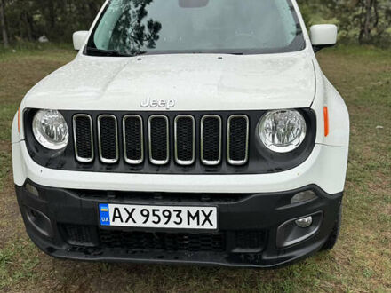 Белый Джип Ренегат, объемом двигателя 2.36 л и пробегом 93 тыс. км за 13400 $, фото 1 на Automoto.ua