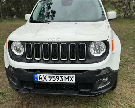 Белый Джип Ренегат, объемом двигателя 2.36 л и пробегом 93 тыс. км за 13400 $, фото 1 на Automoto.ua
