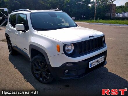 Білий Джип Ренегат, об'ємом двигуна 2.4 л та пробігом 185 тис. км за 13300 $, фото 1 на Automoto.ua