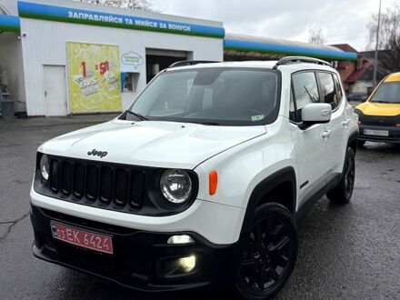Белый Джип Ренегат, объемом двигателя 2.4 л и пробегом 230 тыс. км за 12300 $, фото 1 на Automoto.ua