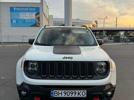 Белый Джип Ренегат, объемом двигателя 2.36 л и пробегом 110 тыс. км за 14500 $, фото 1 на Automoto.ua