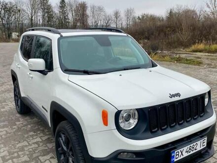 Білий Джип Ренегат, об'ємом двигуна 2.36 л та пробігом 123 тис. км за 15999 $, фото 1 на Automoto.ua