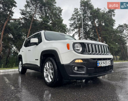 Белый Джип Ренегат, объемом двигателя 2.36 л и пробегом 140 тыс. км за 13100 $, фото 1 на Automoto.ua