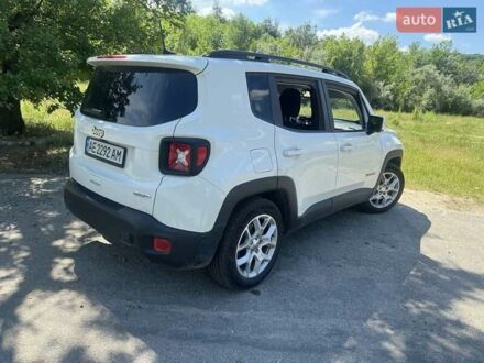 Джип Ренегат 2018 в Днепре (Днепропетровске) на Automoto.ua Белый Джип Ренегат, объемом двигателя 2.4 л и пробегом 125 тыс. км за 12700 $, фото 1 на Automoto.ua
