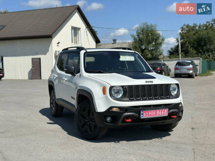 Джип Ренегат 2018 в Житомире на Automoto.ua Белый Джип Ренегат, объемом двигателя 2.36 л и пробегом 75 тыс. км за 15199 $, фото 1 на Automoto.ua