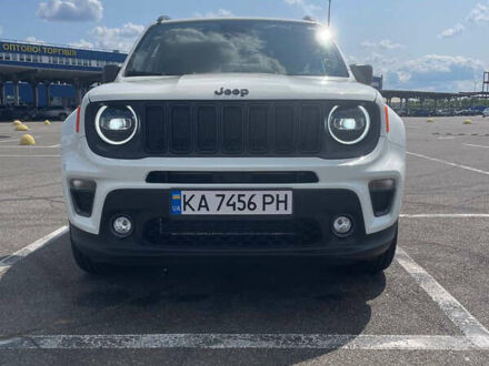 Джип Ренегат 2021 в Киеве на Automoto.ua Белый Джип Ренегат, объемом двигателя 2.36 л и пробегом 49 тыс. км за 18000 $, фото 1 на Automoto.ua