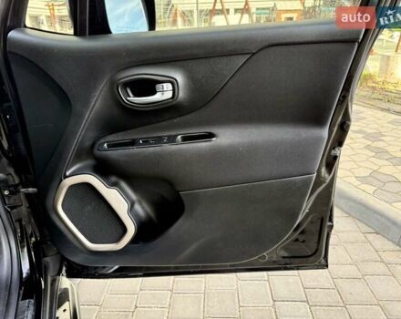 Джип Ренегат 2015 в Одессе на Automoto.ua Черный Джип Ренегат, объемом двигателя 2.36 л и пробегом 160 тыс. км за 11800 $, фото 39 на Automoto.ua