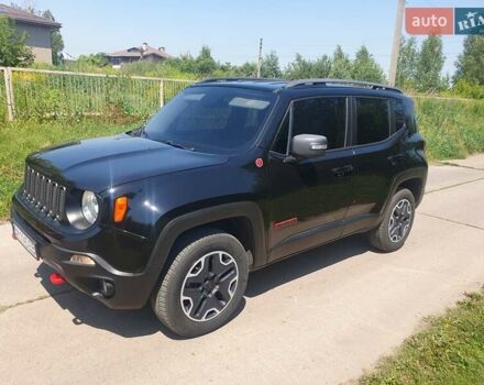 Джип Ренегат 2015 в Сумах на Automoto.ua Черный Джип Ренегат, объемом двигателя 2.36 л и пробегом 123 тыс. км за 12600 $, фото 5 на Automoto.ua