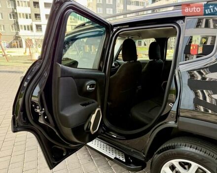 Джип Ренегат 2015 в Одессе на Automoto.ua Черный Джип Ренегат, объемом двигателя 2.36 л и пробегом 160 тыс. км за 11800 $, фото 56 на Automoto.ua