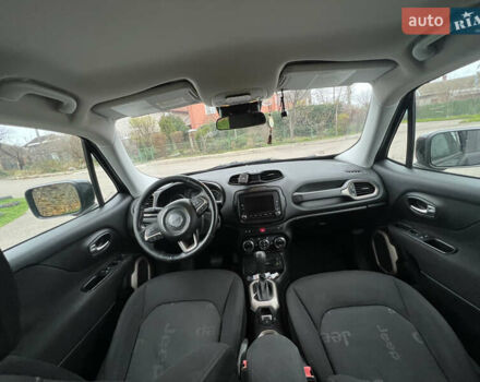 Черный Джип Ренегат, объемом двигателя 2.4 л и пробегом 146 тыс. км за 10999 $, фото 23 на Automoto.ua