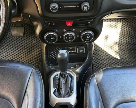 Черный Джип Ренегат, объемом двигателя 2.4 л и пробегом 143 тыс. км за 12800 $, фото 10 на Automoto.ua