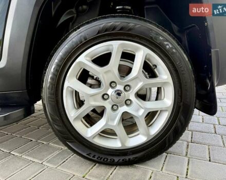 Джип Ренегат 2015 в Одессе на Automoto.ua Черный Джип Ренегат, объемом двигателя 2.36 л и пробегом 160 тыс. км за 11800 $, фото 28 на Automoto.ua