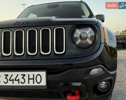Черный Джип Ренегат, объемом двигателя 2.36 л и пробегом 172 тыс. км за 13331 $, фото 10 на Automoto.ua