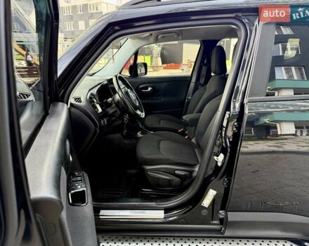 Джип Ренегат 2015 в Одессе на Automoto.ua Черный Джип Ренегат, объемом двигателя 2.36 л и пробегом 160 тыс. км за 11800 $, фото 34 на Automoto.ua