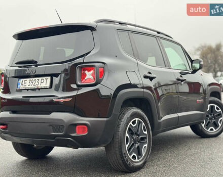 Чорний Джип Ренегат, об'ємом двигуна 2.4 л та пробігом 155 тис. км за 12800 $, фото 12 на Automoto.ua
