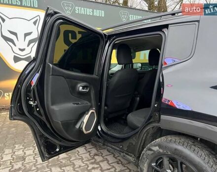 Чорний Джип Ренегат, об'ємом двигуна 2.36 л та пробігом 105 тис. км за 14200 $, фото 29 на Automoto.ua