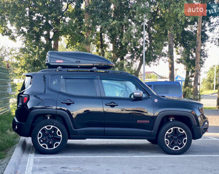 Чорний Джип Ренегат, об'ємом двигуна 2.36 л та пробігом 154 тис. км за 14000 $, фото 3 на Automoto.ua