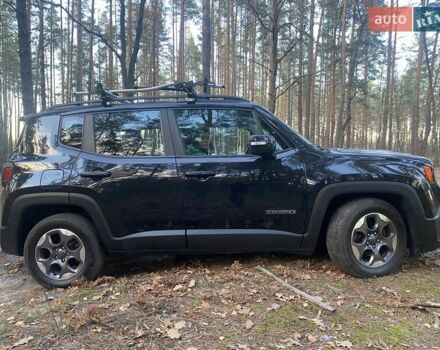 Черный Джип Ренегат, объемом двигателя 1.37 л и пробегом 74 тыс. км за 18582 $, фото 2 на Automoto.ua