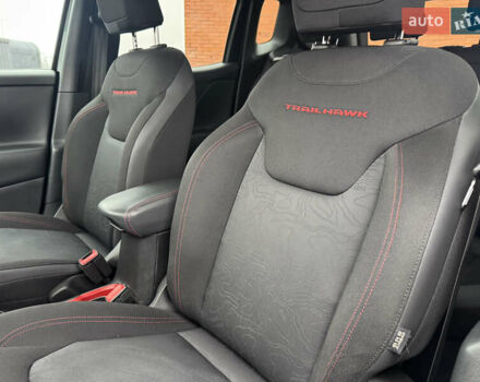 Чорний Джип Ренегат, об'ємом двигуна 2.4 л та пробігом 155 тис. км за 12800 $, фото 31 на Automoto.ua