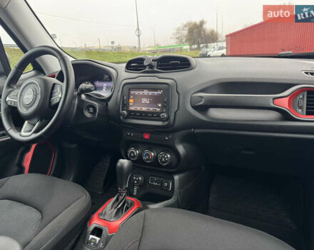 Чорний Джип Ренегат, об'ємом двигуна 2.4 л та пробігом 155 тис. км за 12800 $, фото 23 на Automoto.ua