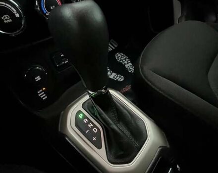 Чорний Джип Ренегат, об'ємом двигуна 2.36 л та пробігом 105 тис. км за 14200 $, фото 23 на Automoto.ua