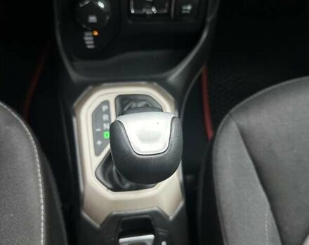 Чорний Джип Ренегат, об'ємом двигуна 2.36 л та пробігом 168 тис. км за 12300 $, фото 28 на Automoto.ua