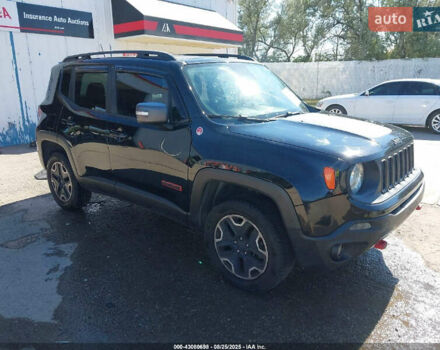 Чорний Джип Ренегат, об'ємом двигуна 2.4 л та пробігом 162 тис. км за 1500 $, фото 14 на Automoto.ua