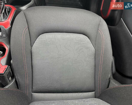 Чорний Джип Ренегат, об'ємом двигуна 2.4 л та пробігом 155 тис. км за 12800 $, фото 40 на Automoto.ua