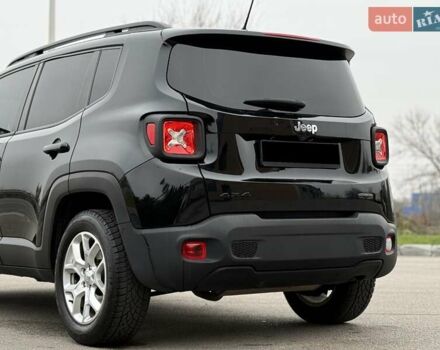 Чорний Джип Ренегат, об'ємом двигуна 2.36 л та пробігом 120 тис. км за 13500 $, фото 7 на Automoto.ua