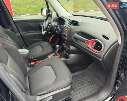 Чорний Джип Ренегат, об'ємом двигуна 2.4 л та пробігом 155 тис. км за 12800 $, фото 19 на Automoto.ua