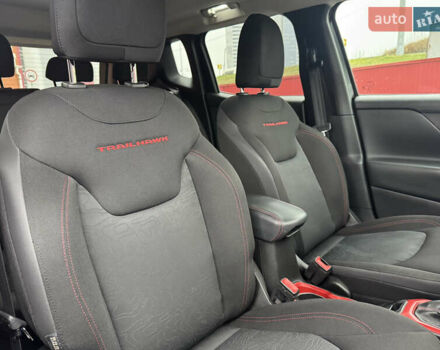 Чорний Джип Ренегат, об'ємом двигуна 2.4 л та пробігом 155 тис. км за 12800 $, фото 20 на Automoto.ua