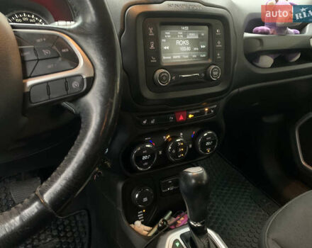 Чорний Джип Ренегат, об'ємом двигуна 1.33 л та пробігом 215 тис. км за 13900 $, фото 11 на Automoto.ua