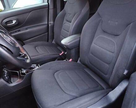 Чорний Джип Ренегат, об'ємом двигуна 2.36 л та пробігом 174 тис. км за 13300 $, фото 23 на Automoto.ua